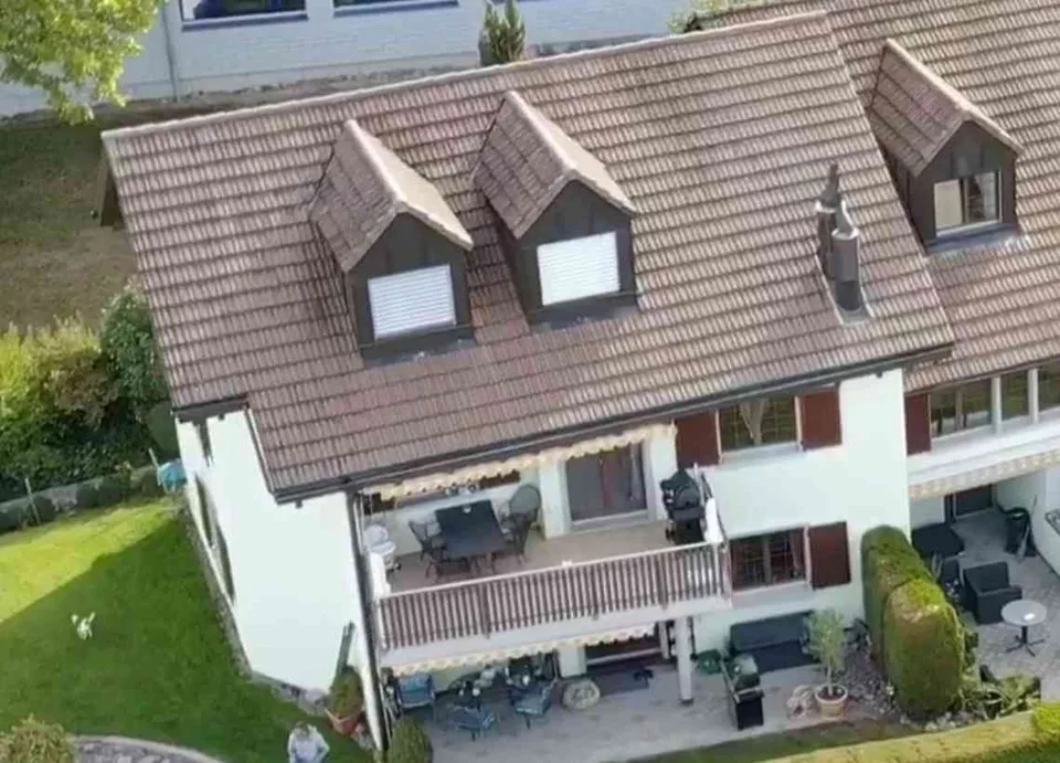Charmante 4.5-Zimmer-Attika-Maisonette plus Galerie in ruhiger Lage