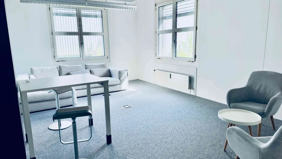 Nachmieter gesucht für Büroräumlichkeiten in Dietikon