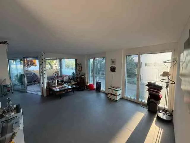 Sonnige 2.5 Zimmer Wohnung
