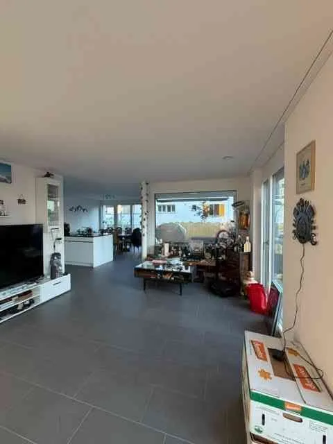 Modern 2.5-room owner-occupied apartment with balcony in Wohlen – available from October 2026