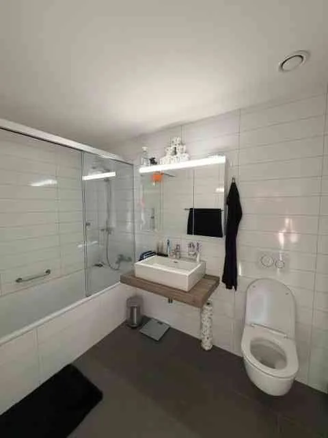 Modern 2.5-room owner-occupied apartment with balcony in Wohlen – available from October 2026