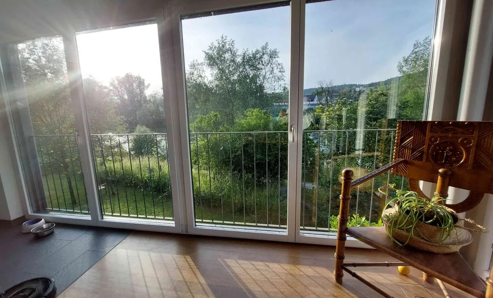 Helle 4,5 Zimmer Wg. direkt an der Limmat, gehobener Ausbau
