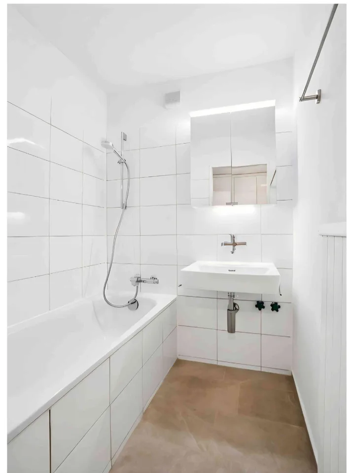 Komplett neu sanierte, 4.5-Zimmer-Gartenwohnung