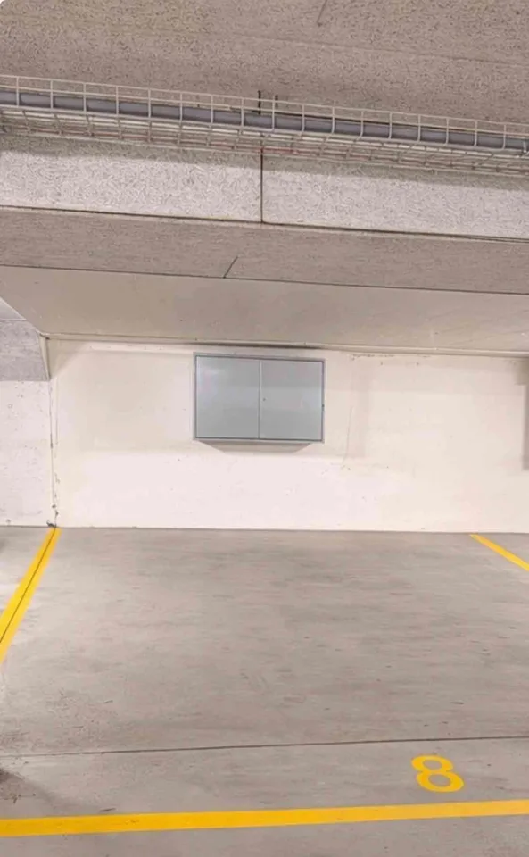 Tiefgaragenplatz zu vermieten in Zufikon