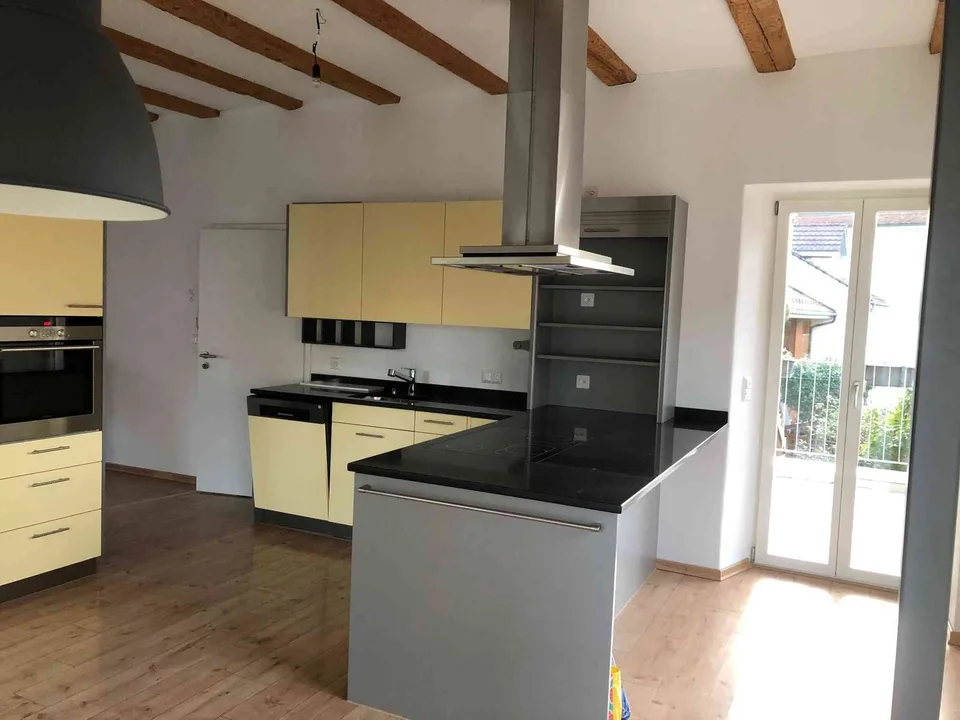 Helle 4.5 Zimmerwohnung mit 4 Balkonen in Hägglingen