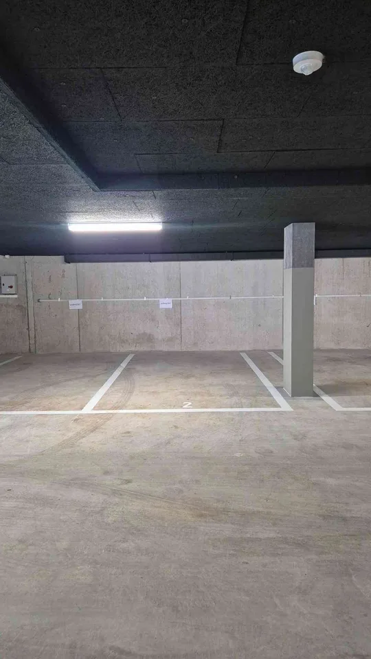 Tiefgaragenplatz Zürich Altstellten / Bahnhofsnähe