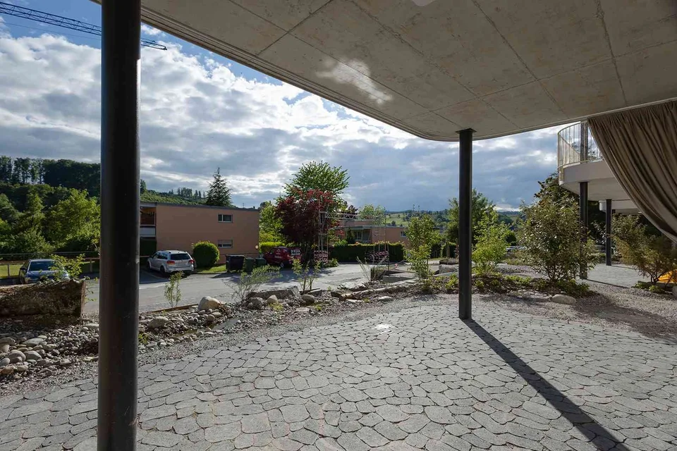 3.5-Zimmer EG Whg (100 m²) mit Naturgarten