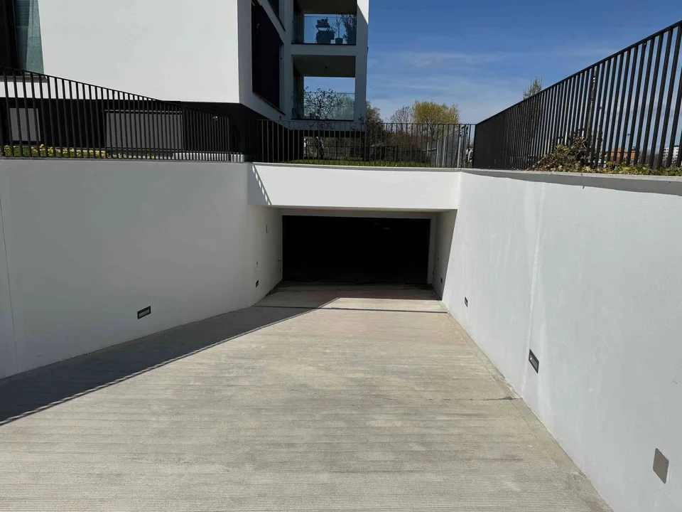 1 Parkplatz in Tiefgarage zu vermieten