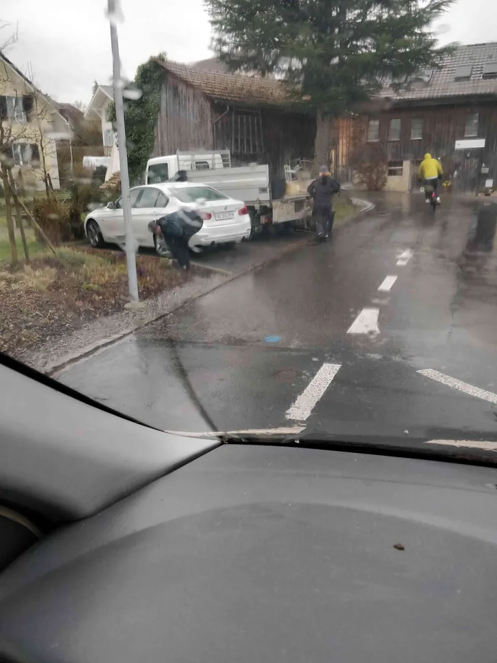 Parkplatz vor dem Haus