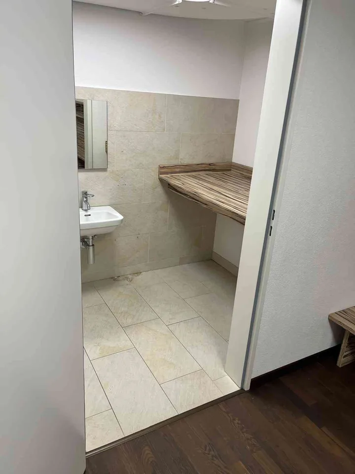 Untervermietung Zwischenstockwerk im SHOPPI TIVOLI