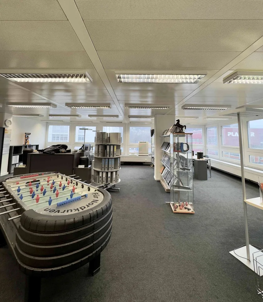 Helles Büro 114 m², Dietikon, ab 01.04.2026, CHF 1’360 inkl. NK