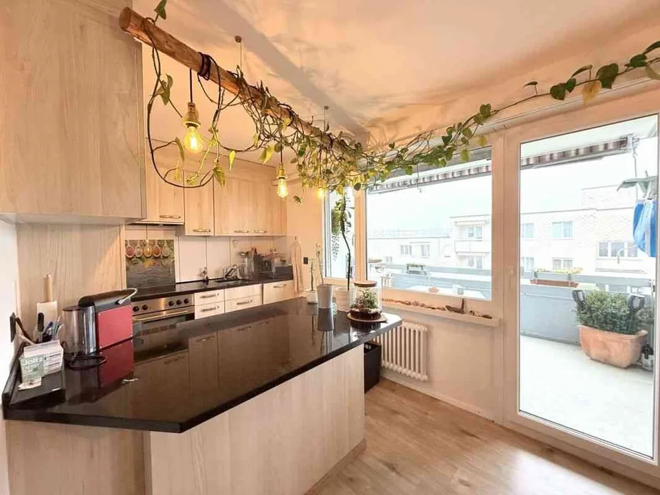 Charmante City-Wohnung mit Weitsicht und Balkon