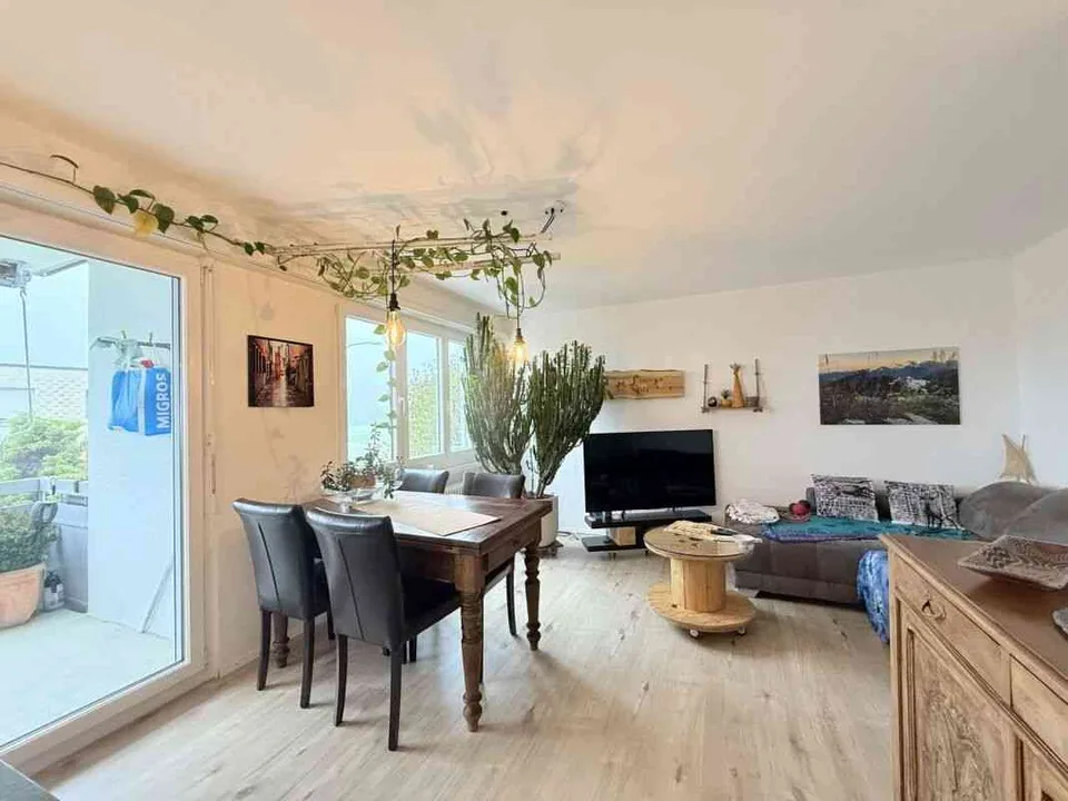 Charmante City-Wohnung mit Weitsicht und Balkon