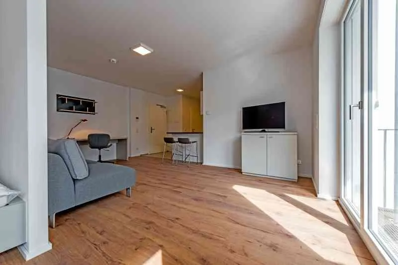 Sehr schöne helle Wohnung in der 3.Etage