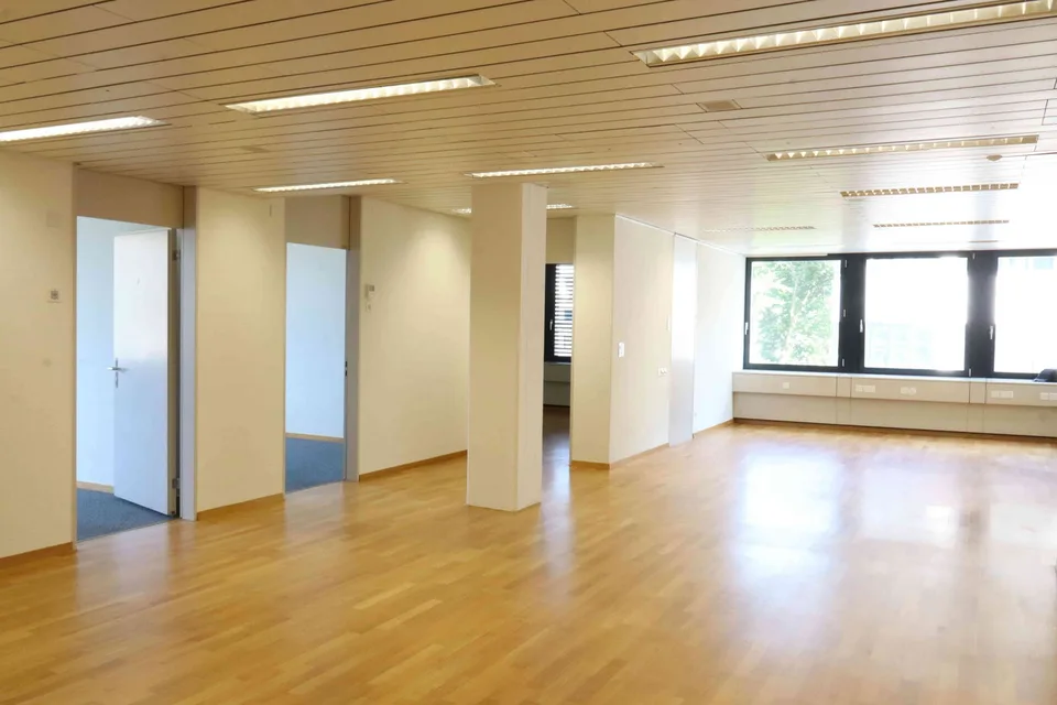 Büro/Gewerbeobjekt an zentraler Lage