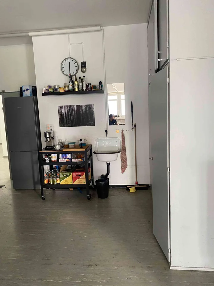 Helles Büro in Gewerbehaus