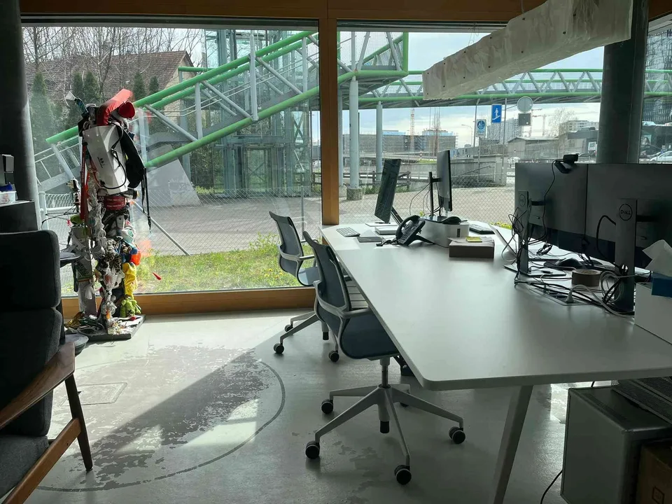 Büroarbeitsplatz Untervermietung, Co-Workingspace