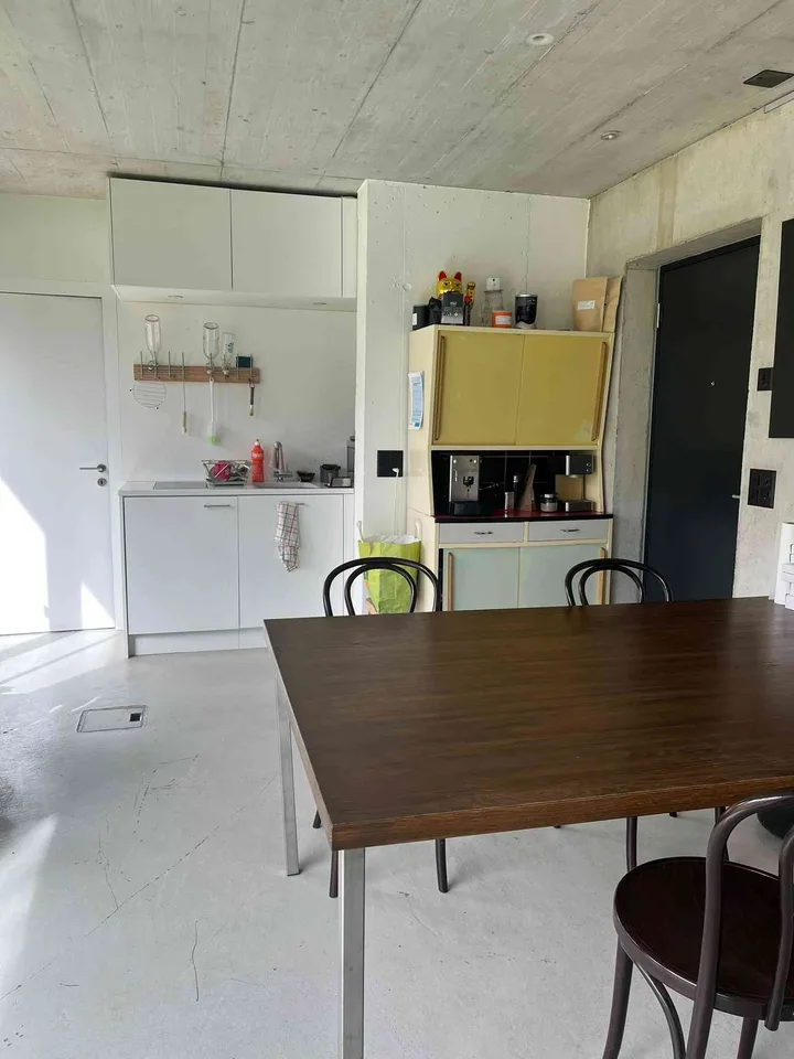 Büroarbeitsplatz Untervermietung, Co-Workingspace