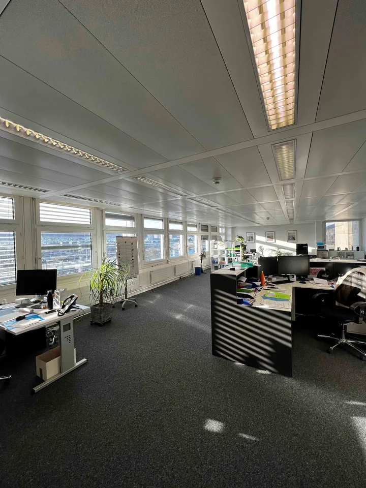 Nachmieter Gesucht für Top Büro in Dietikon