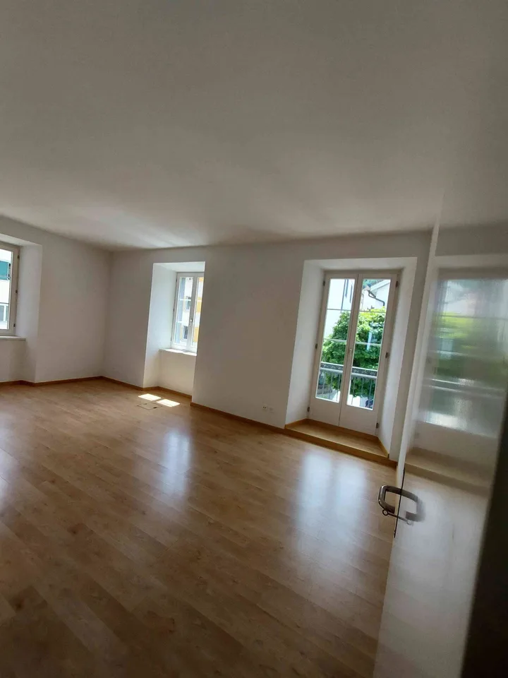 Büro / Praxis an zentraler Lage zu vermieten