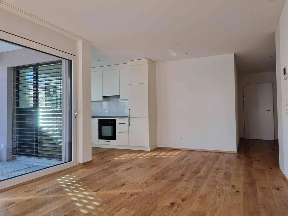 Moderne 2.5-Zimmer-Wohnung mit grosser Terrasse in Heiligkreuz