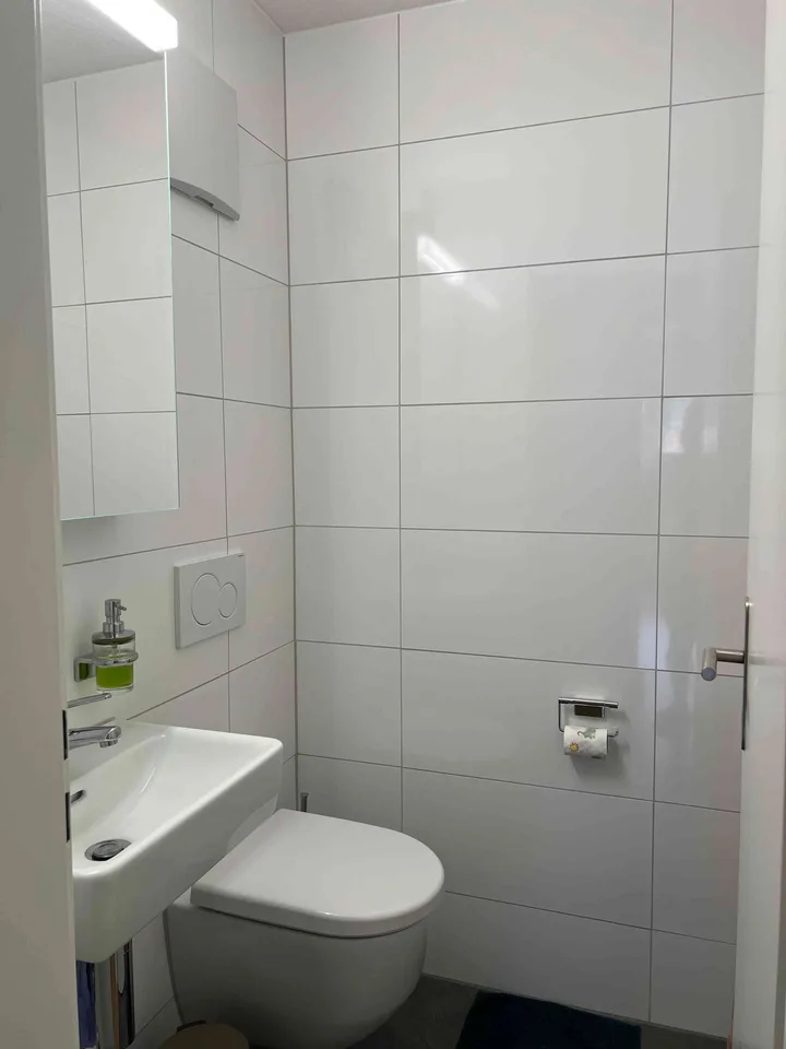 Helle und geräumige 4.5-Zimmer-Wohnung mit Balkon in Igis