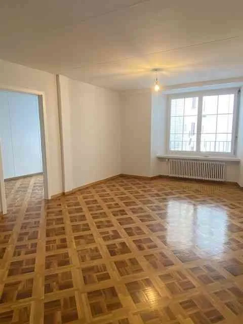 4,5-Zimmerwohnung ohne Balkon mitten in der Altstadt