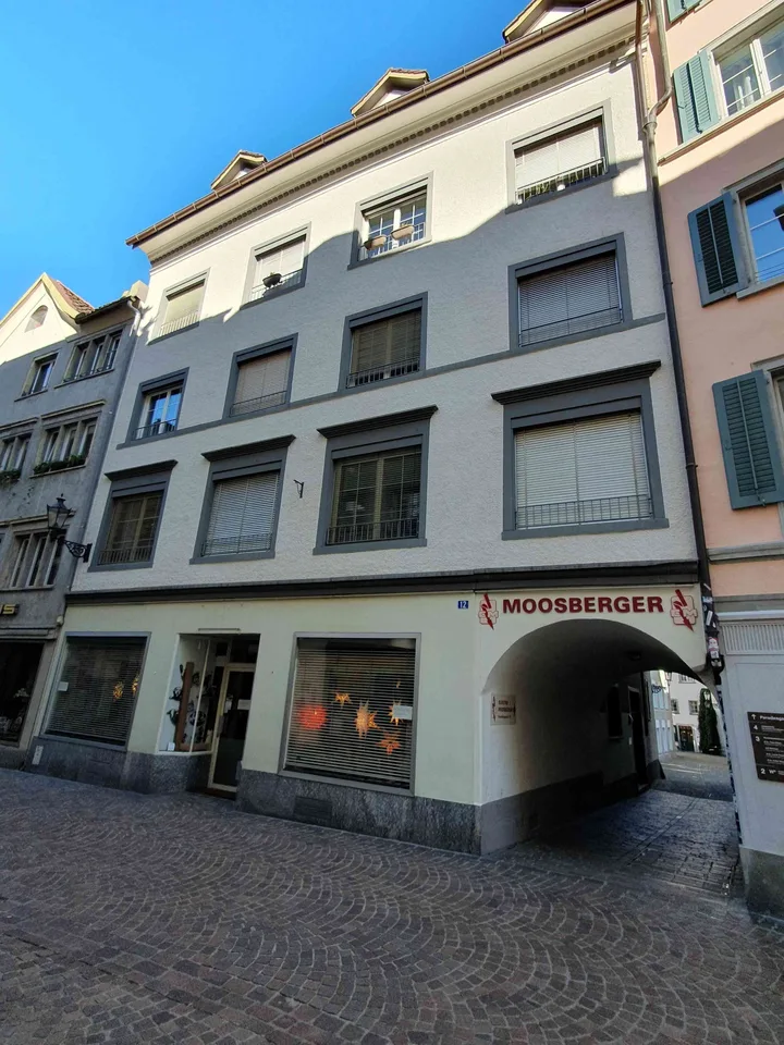 4,5-Zimmerwohnung ohne Balkon mitten in der Altstadt