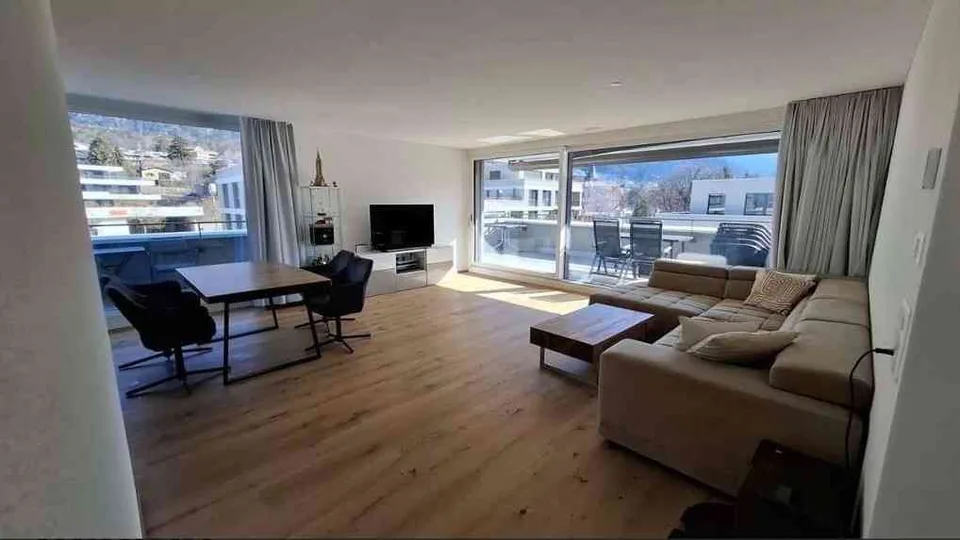 2.5-Zimmer-Attikawohnung