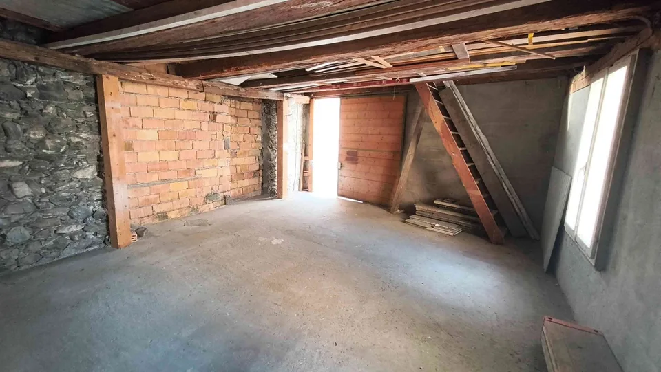 Garage, Lager und Parkplatz mitten in Ems