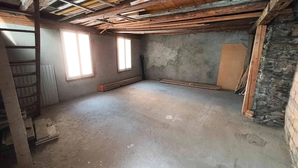 Garage, Lager und Parkplatz mitten in Ems