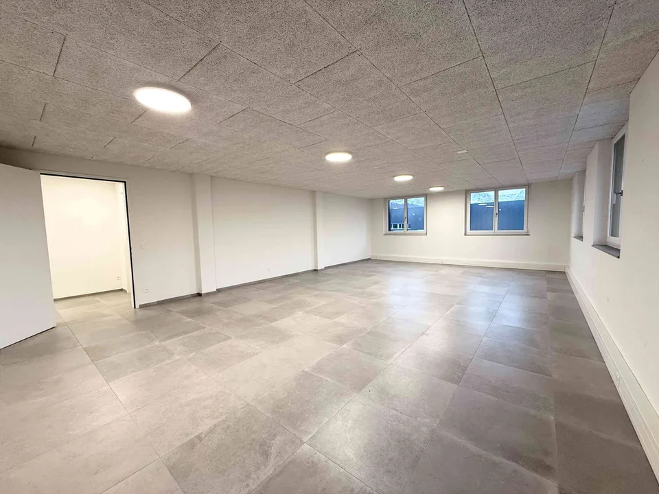 Modernes Kleinbüro in attraktiver Lage