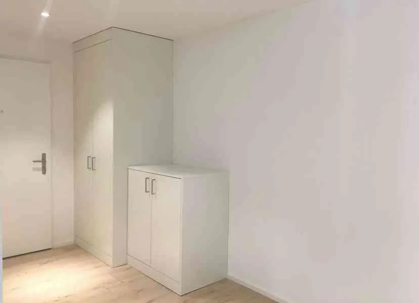 helle 3.5 Zimmerwohnung in Seewis Pardisla