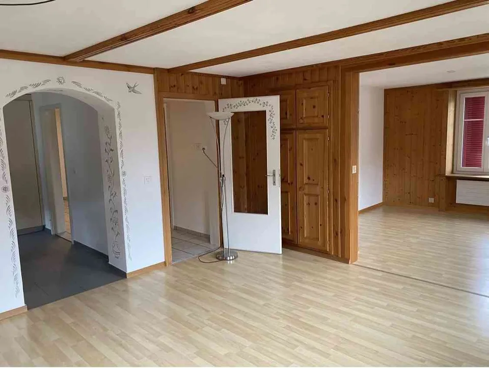 Nachmieter gesucht per Sofort für 4.5 Zimmer Wohnung
