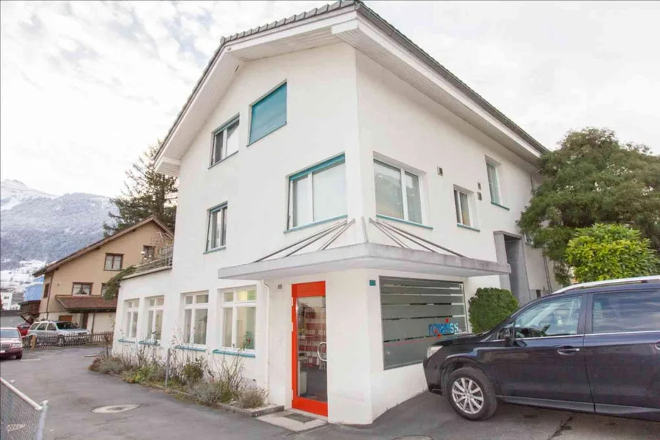 Büroräumlichkeiten mit 91 + 7 m2