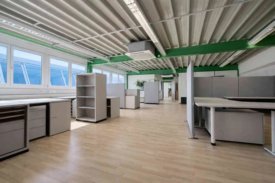 MODERNE & KLIMATISIERTE GEWERBEFLÄCHE