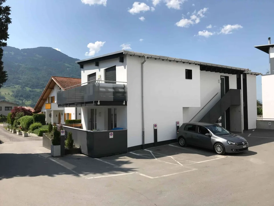 H2-MP Aussen-Motorradparkplatz