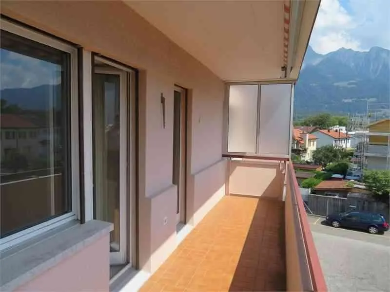 Sonnige, ruhige 2.5 Zimmer möblierte Wohnung, in zentraler Lage