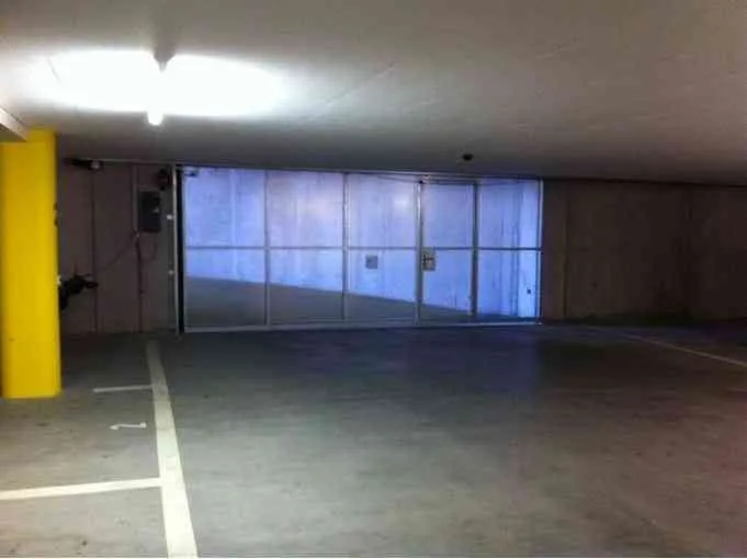 Grosszügiger Tiefgaragenplatz beim Bahnhof Sargans
