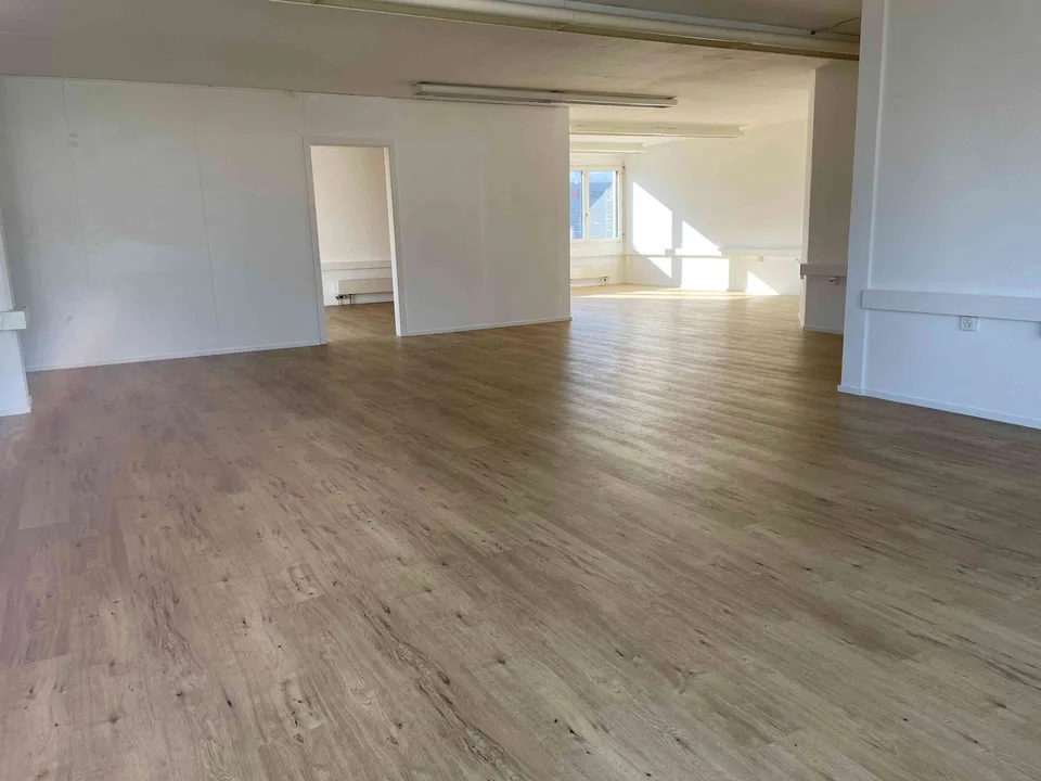 Büro / Gewerberaum an zentraler Lage