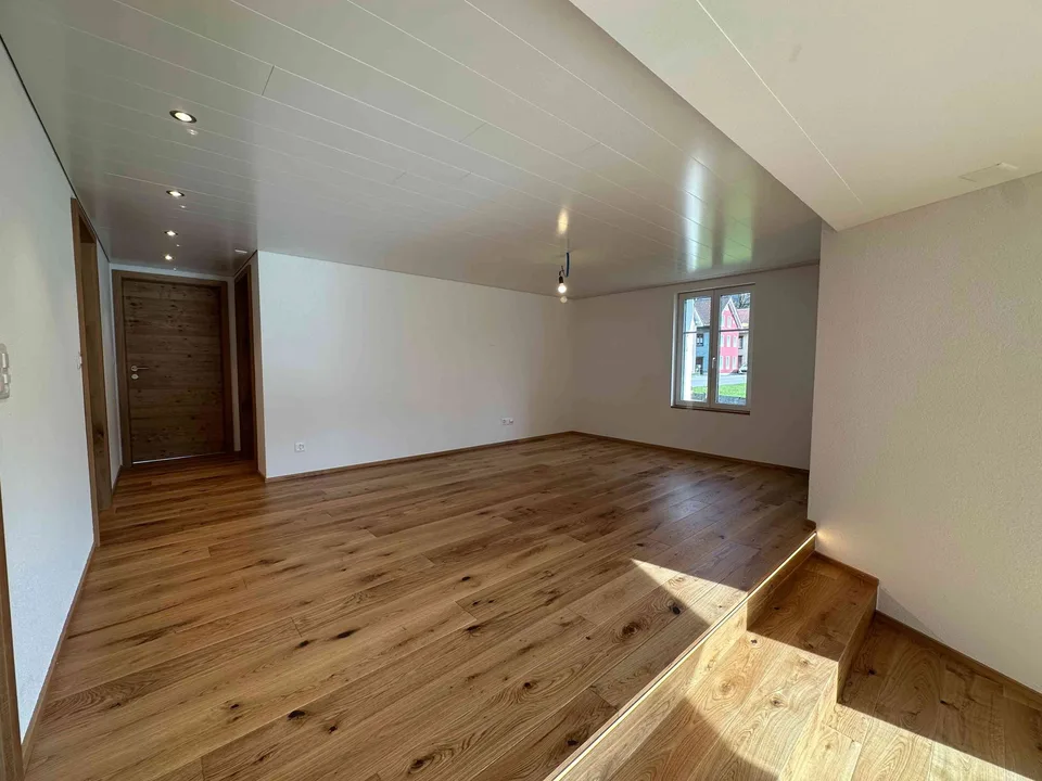 3 1/2 Zimmer Wohnung Parterre