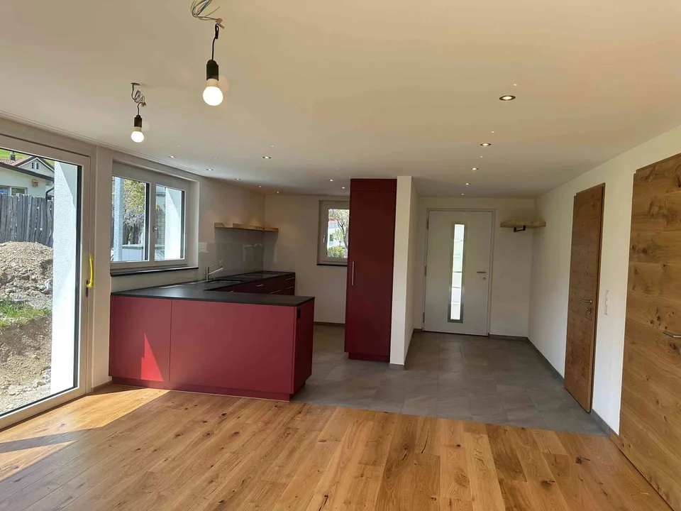 3 1/2 Zimmer Wohnung Parterre