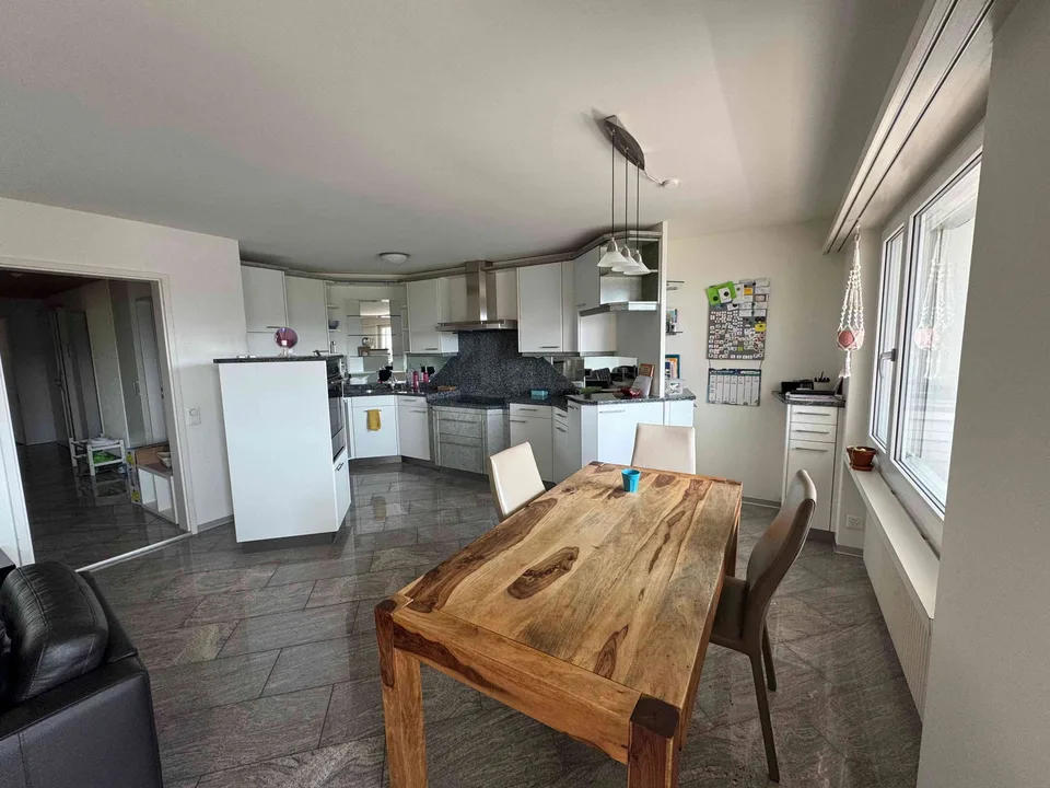Schöne helle Wohnung