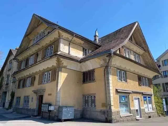 Heller Gewerberaum mit bester Sichtbarkeit mitten im Zentrum