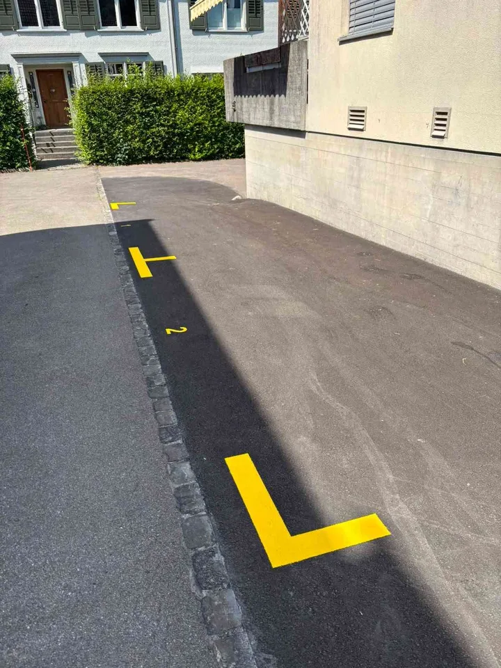 Parkplatz zu Vermieten (Laternengarage) ab sofort