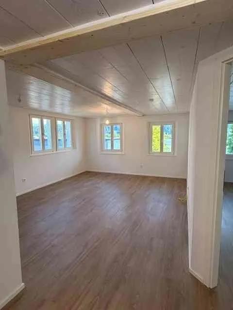 4.5-Zimmer-Maisonette mit Seesicht & Garten