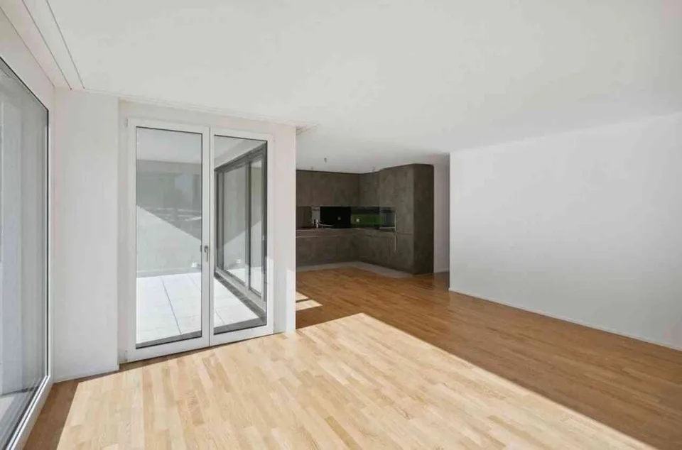 Wunderschöne 4.5 - Zimmerwohnung an ruhiger Lage in Galgenen