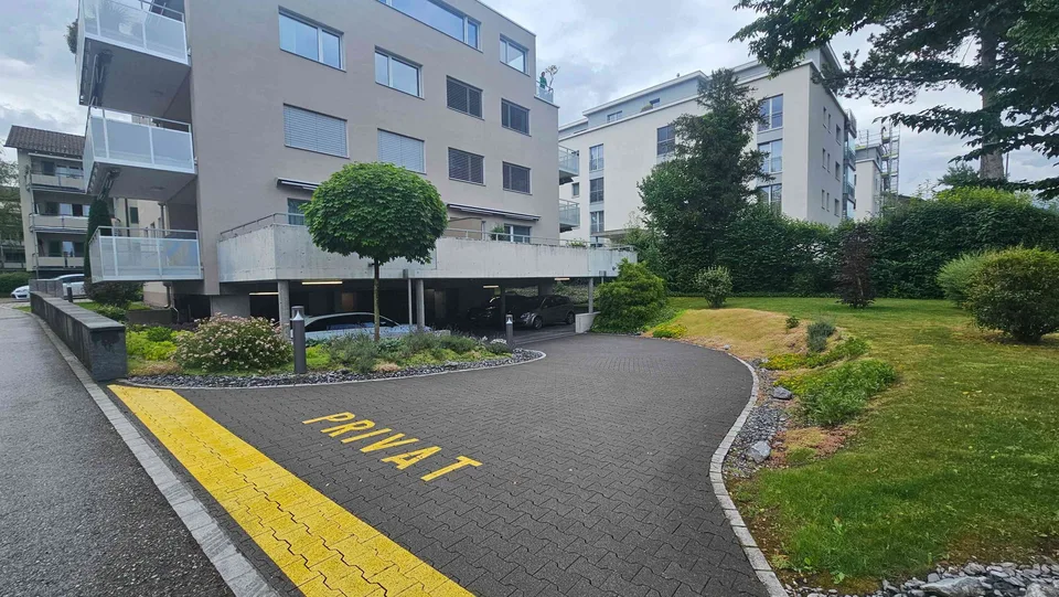 Tiefgaragenplatz in zentraler Lage von Rapperswil SG