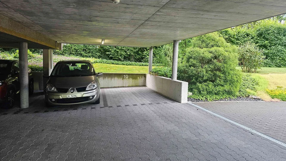 Tiefgaragenplatz in zentraler Lage von Rapperswil SG