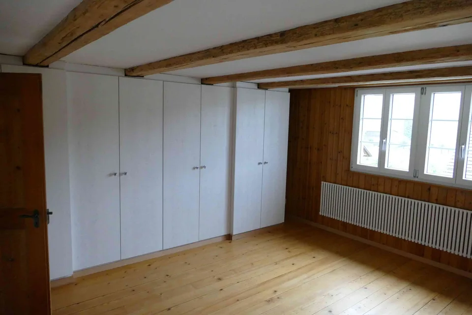 4.5 Zimmer Doppelhaushälfte in 200-jährigem Haus